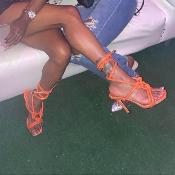 ShopAkira Heels - Picture 5 of 6